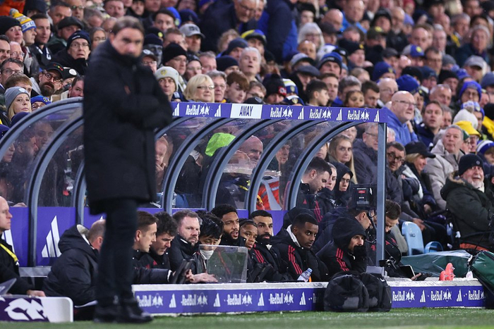 记者：帕拉西奥斯或1月租借离队，巴西&墨西哥俱乐部对其有意（帕拉西奥斯或将一月租借离队，巴西与墨西哥球队有意）