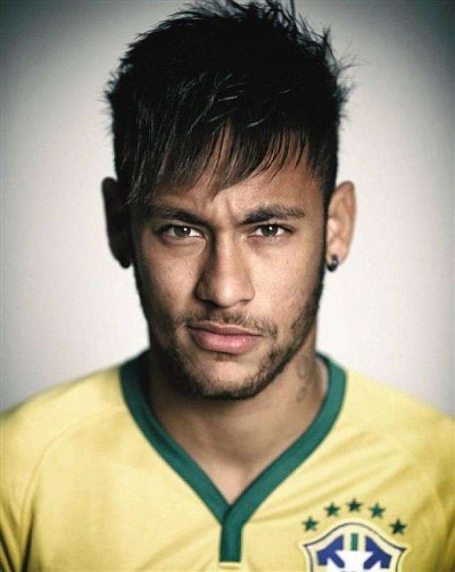 劳塔罗：我当然愿意终身效力国米；阿根廷国家队内部充满信心（劳塔罗：愿终身效力国米，阿根廷队上下信心满满）