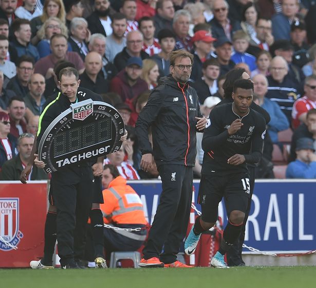 欧文快攻上篮制胜